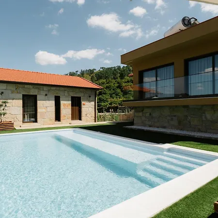 Serpa Pinto Full Village - Private Pool - By Fero Vila *
